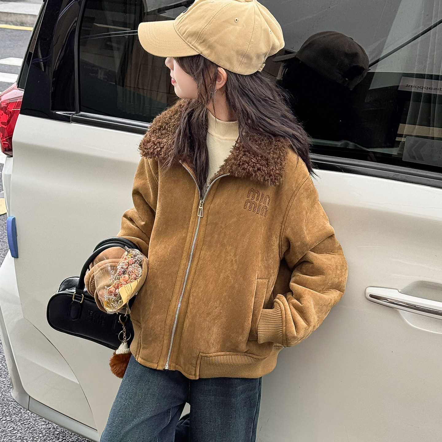 女童休闲学院加绒外套深秋大儿童加厚夹克衫女孩皮毛一体麂皮绒冬