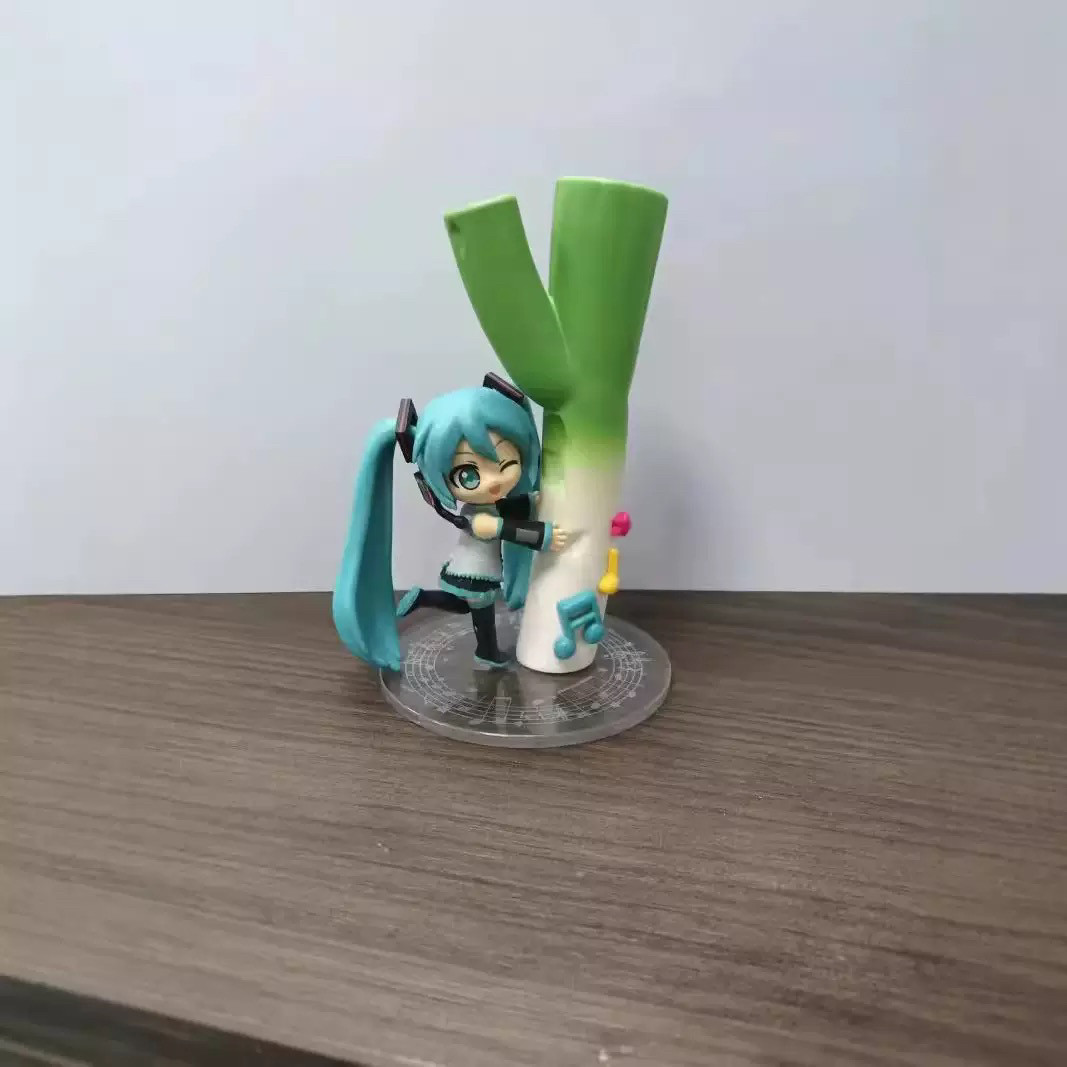 初音未来葱娘抱葱手办模型摆件动漫周边生日礼物图片