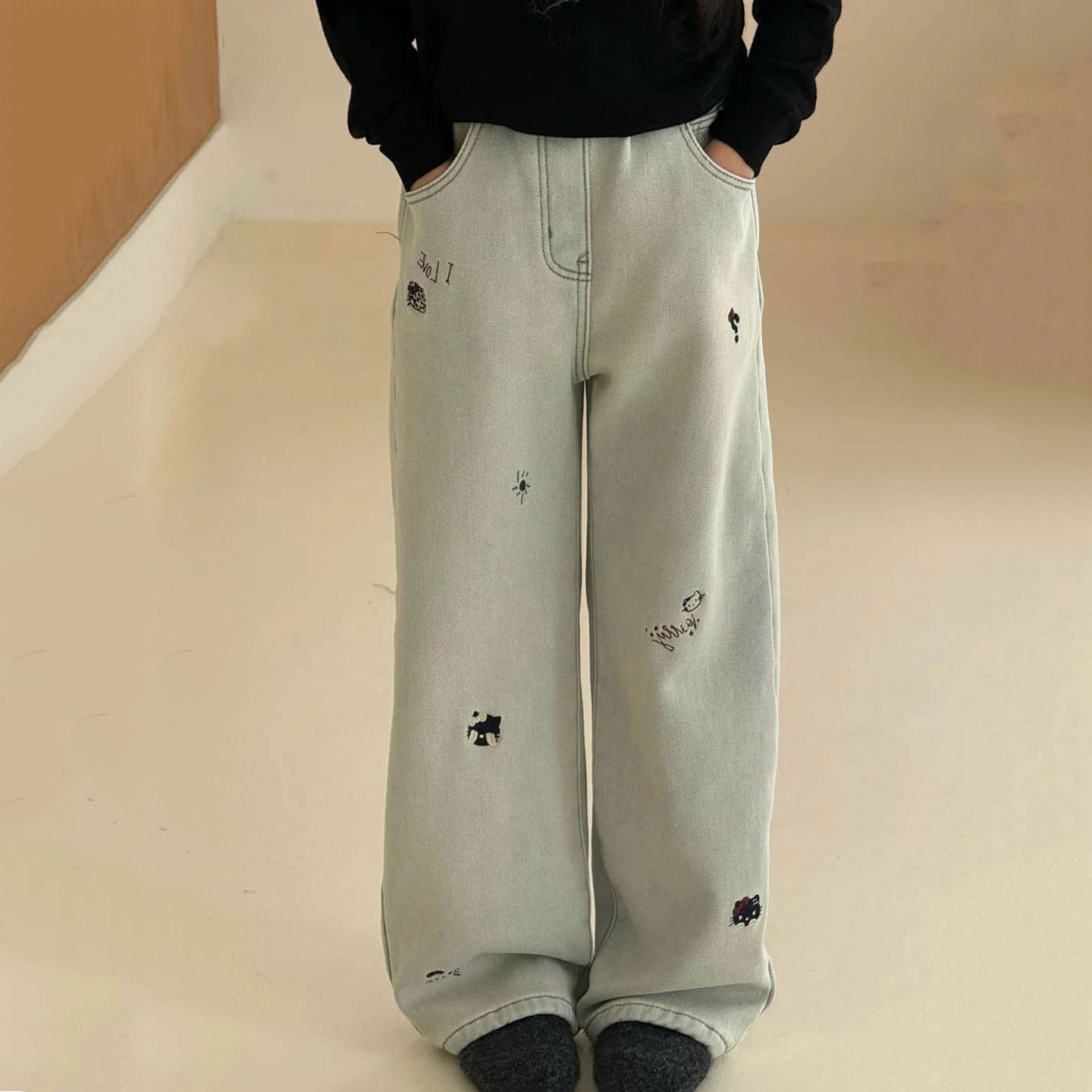 韩系女童直筒加绒牛仔裤