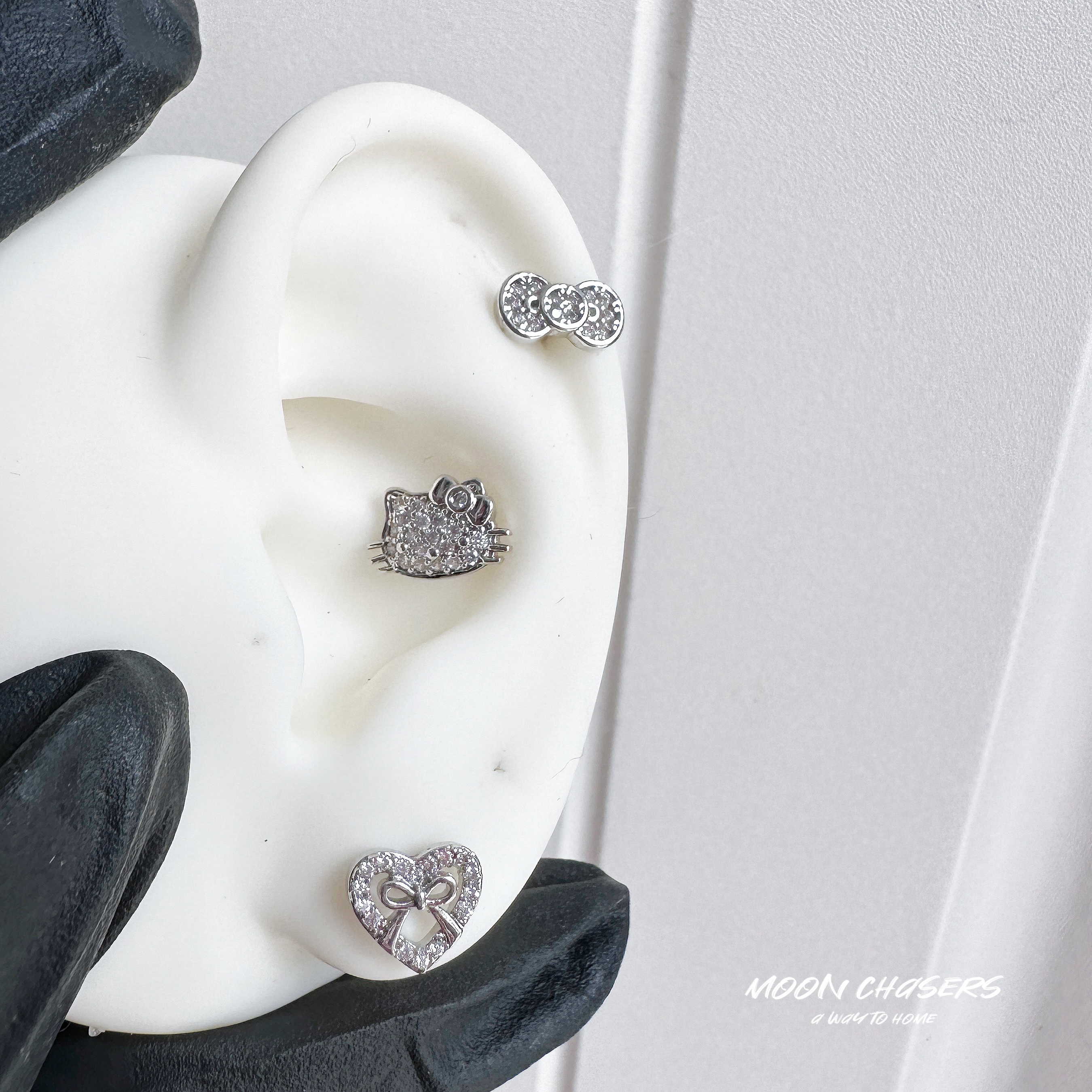 免摘微镶满钻耳蜗钉钛钢可爱