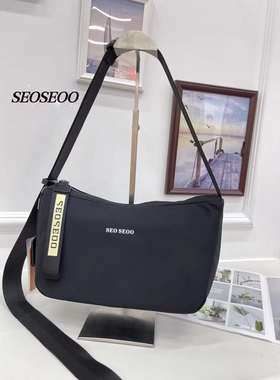 SEOSEOO南奥袋鼠71068防水牛津布大容量斜挎包新款百搭休闲运动风