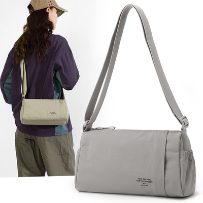 新款单肩包瑜伽健身包mini吐司包