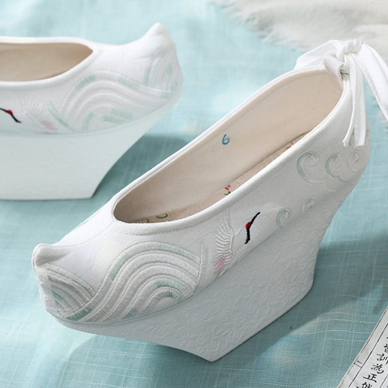 清代花盆底鞋女甄嬛传如懿传清朝元宝底格格鞋延禧攻略同款汉服鞋