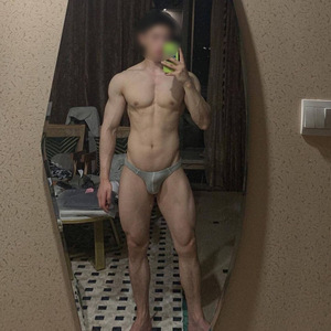 男士性感三角内裤U激凸紧身低腰棉质纯色简约健身薄舒适透气运动