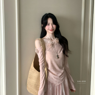 DARA ROSE-纯欲风针织一字肩设计感不规则下摆设计针织衫S8856