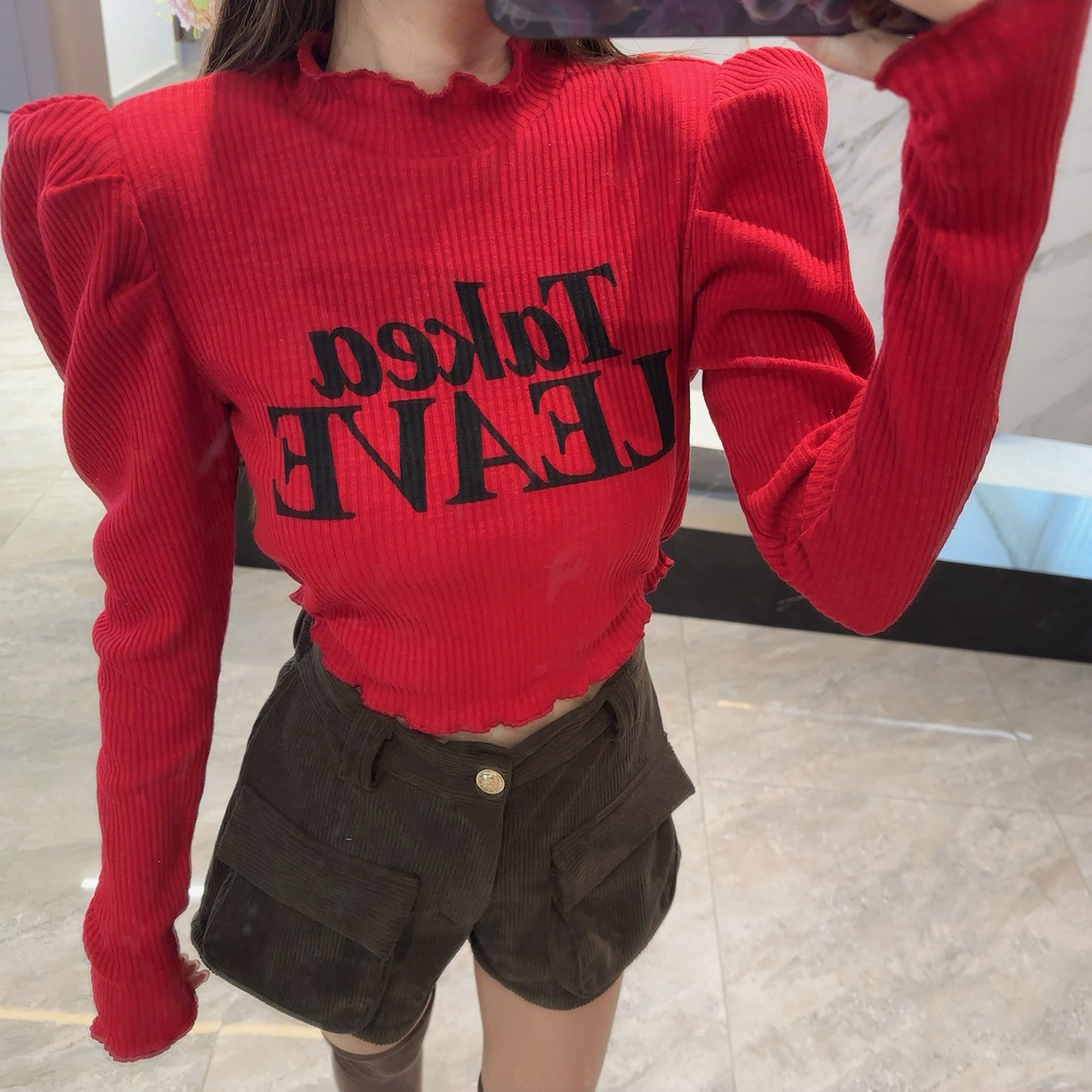 【热烈星芒】原单订制加厚坑条纹印花半高领泡泡袖垫肩上衣