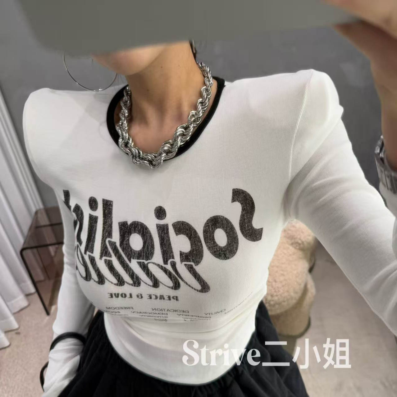 【美式搭配王】原单订制做旧字母印花垫肩T恤