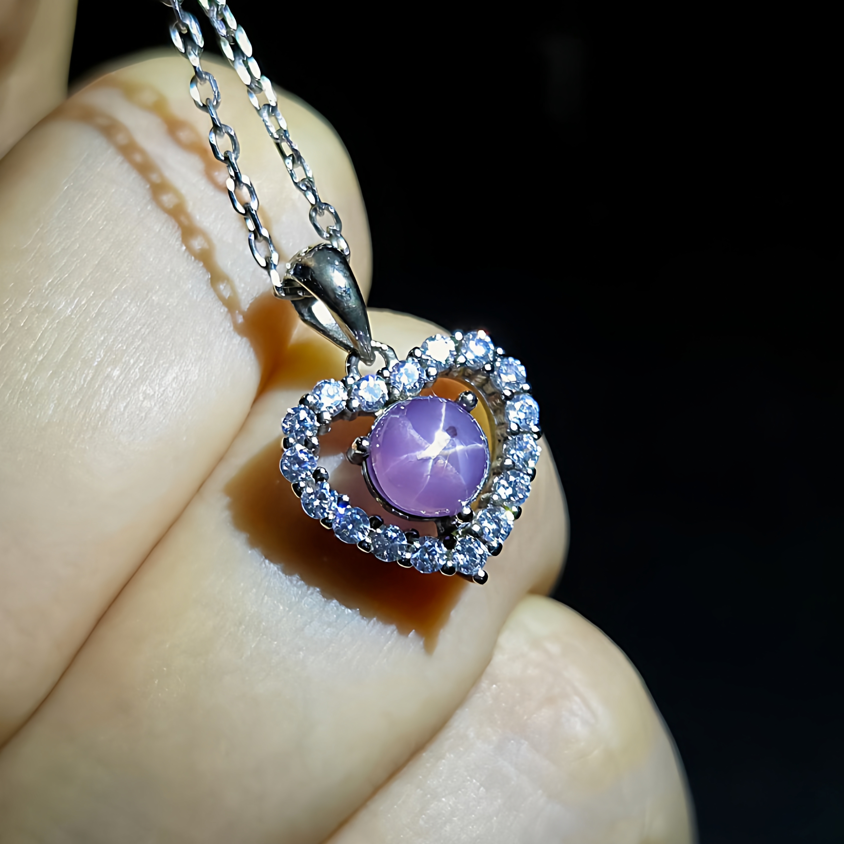 天然紫色星光蓝宝石吊坠稀少六射星线精品重量1.34克拉直径5.6mm
