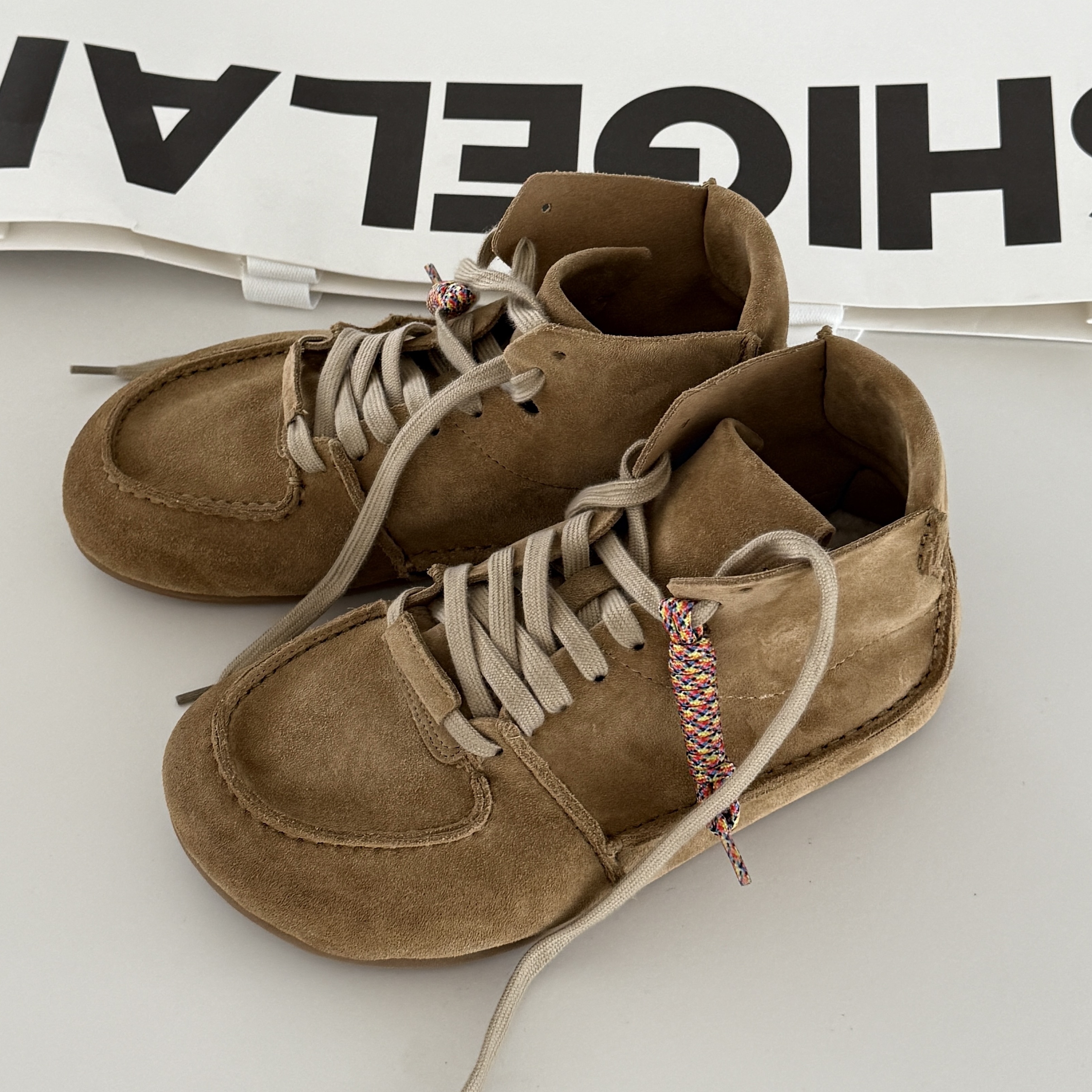 诗歌兰2025新款真皮复古勃肯鞋