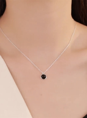 冷淡风黑色圆牌吊坠项链款2025新