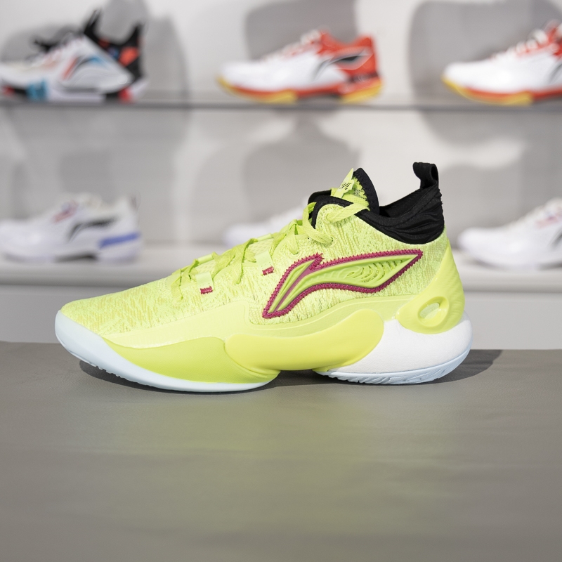 李宁篮球鞋男款新款驭帅18轻量