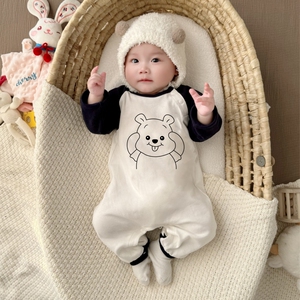 2024新款洋气婴儿衣服连体衣春秋纯棉秋季哈衣超萌男宝宝长袖秋装