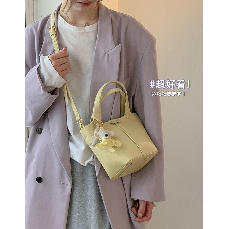 法式小众设计手提包包女2025新款时尚水桶包高级质感百搭斜挎包