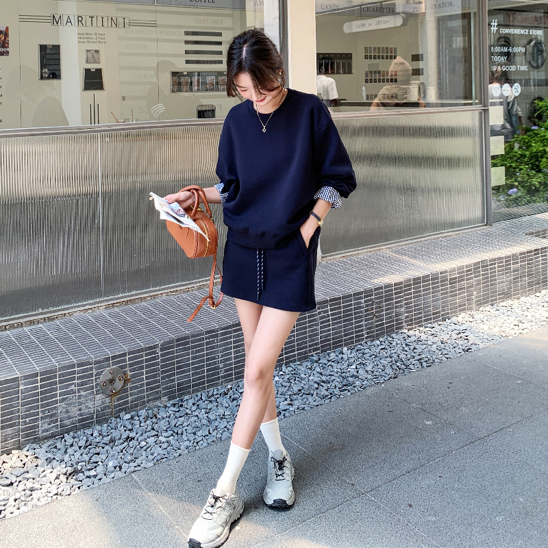 藏青色时尚格子拼接袖休闲卫衣套装裙女2025春季新款半身裙两件套