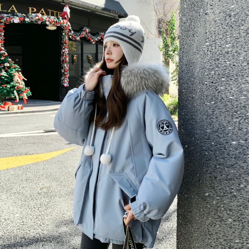 浅蓝色清甜减龄大毛领连帽羽绒服女2025冬季新款白鸭绒保暖派克服