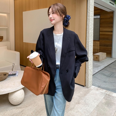 黑色高级感轻奢休闲西装外套女2025年秋季新款时尚洋气穿搭小西服