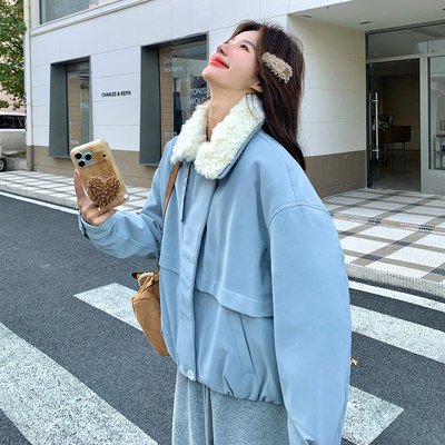 浅蓝色工装设计感90白鸭绒羽绒服女2025年冬季新款休闲范夹克外套