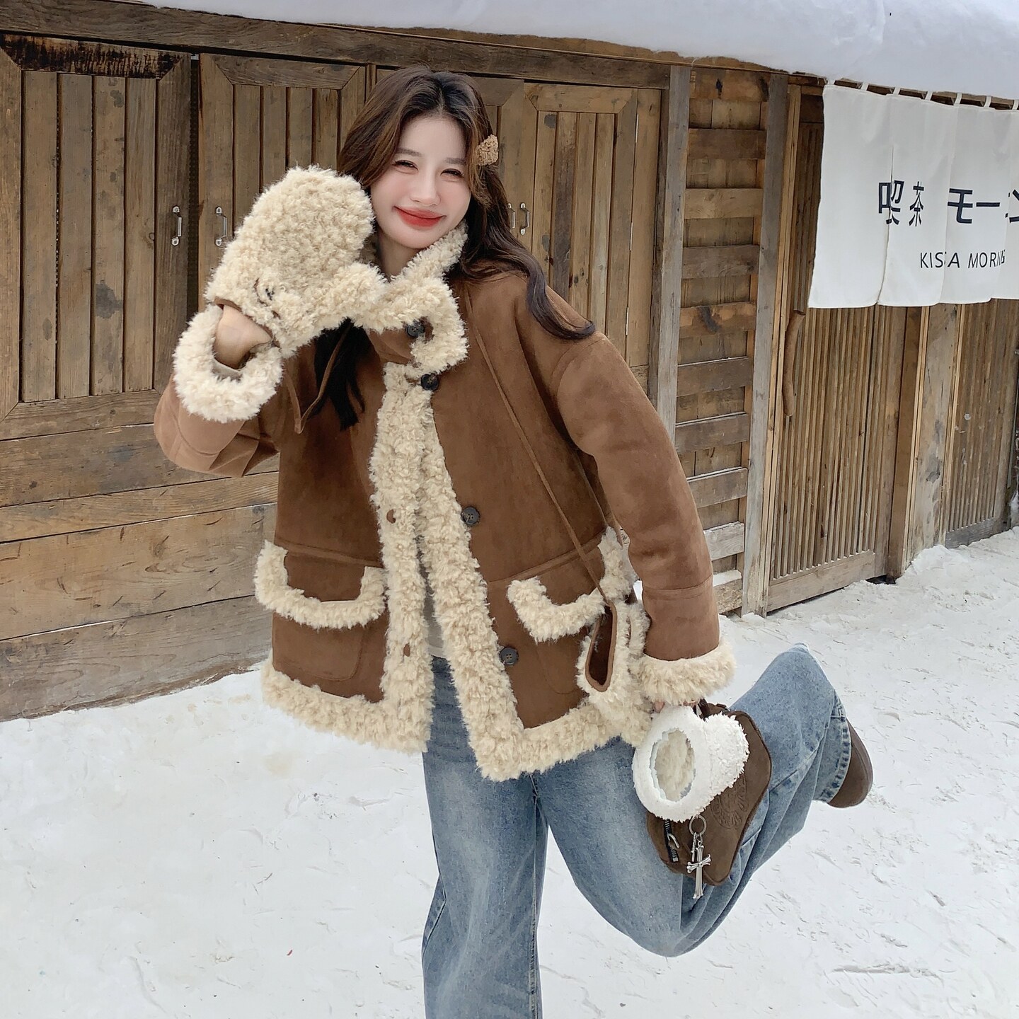 咖色毛绒绒氛围感皮毛一体外套