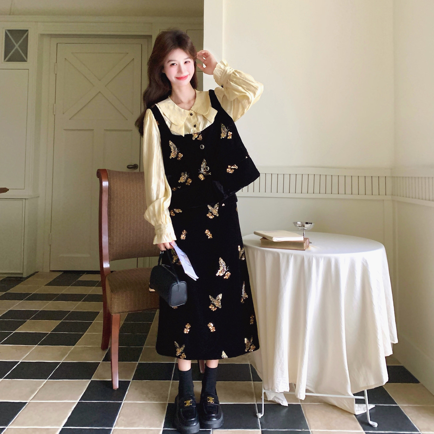 黑色超好看蝴蝶刺绣套装裙女2026春季新款假两件衬衫半身裙两件套