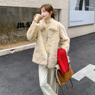 米黄色奶呼呼皮毛一体羊羔毛外套女2025冬季新款加厚保暖棉衣棉服