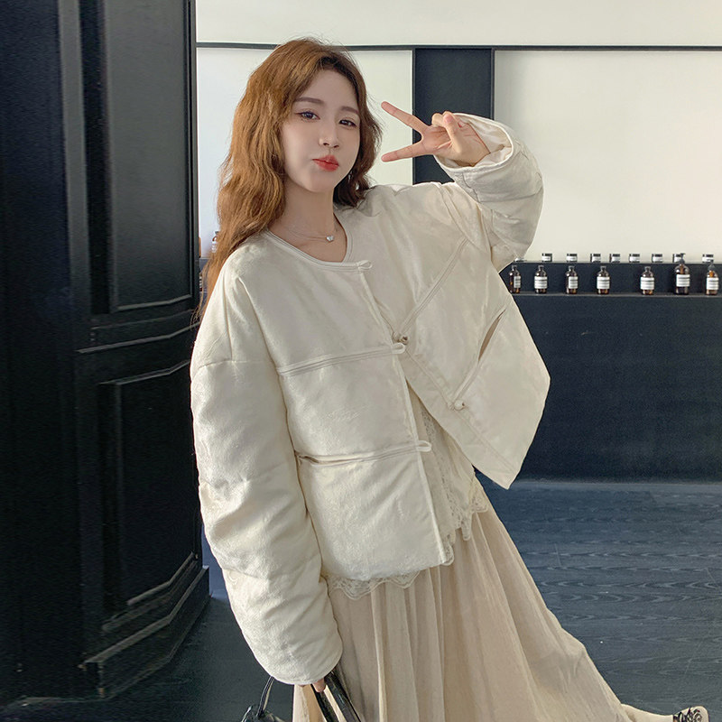 米白色新中式国风提花短款羽绒服女2025年冬季新款超火爆款面包服