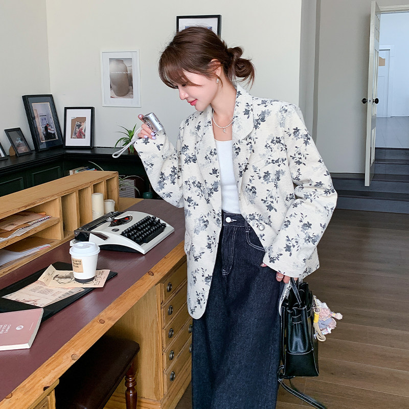 法式高级感国风提花西装外套女2026年春季新款气质通勤百搭小西服