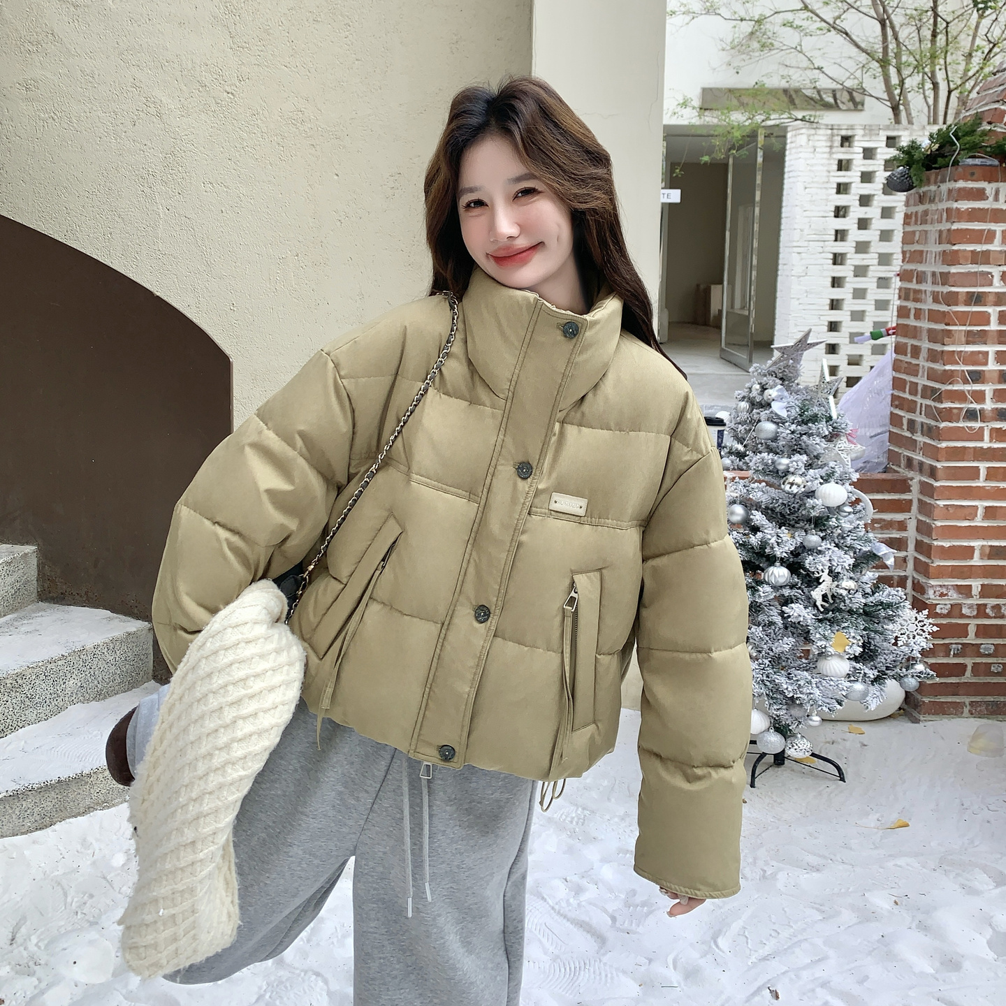 卡其色韩版极简风90白鸭绒羽绒服