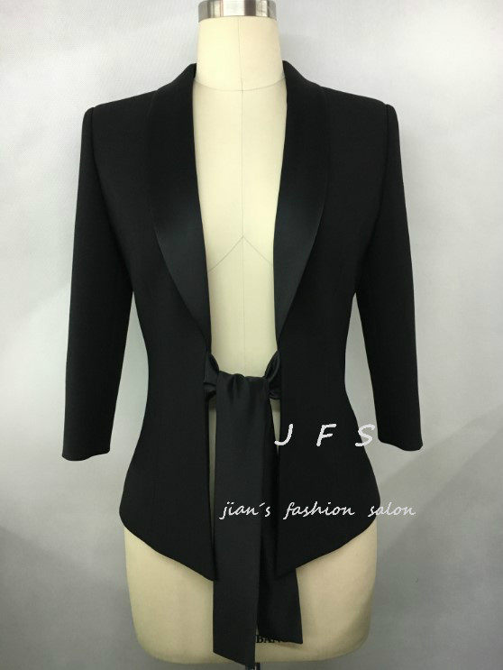 jfs黑色显瘦系带7分袖短款小西装