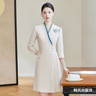 职业连衣裙女高端精致收腰刺绣售楼茶艺师汉服美容院工作服 新中式