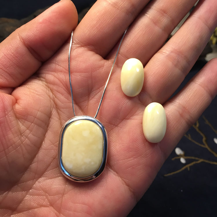 欧洲成品白蜜锁骨链项链吊坠耳钉套装精工难得一见的店长推荐