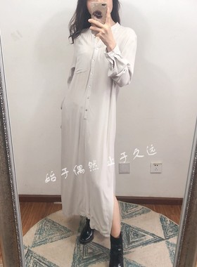 2025早春季 小众先锋 净色主义 浅灰色有范长款系扣长袖衬衫女潮