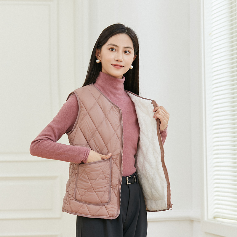 羊羔绒马甲加肥加大羽绒棉背心