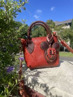 斜挎包轻巧软皮小方包 手工单肩包头层牛皮简约时尚 Good style新款