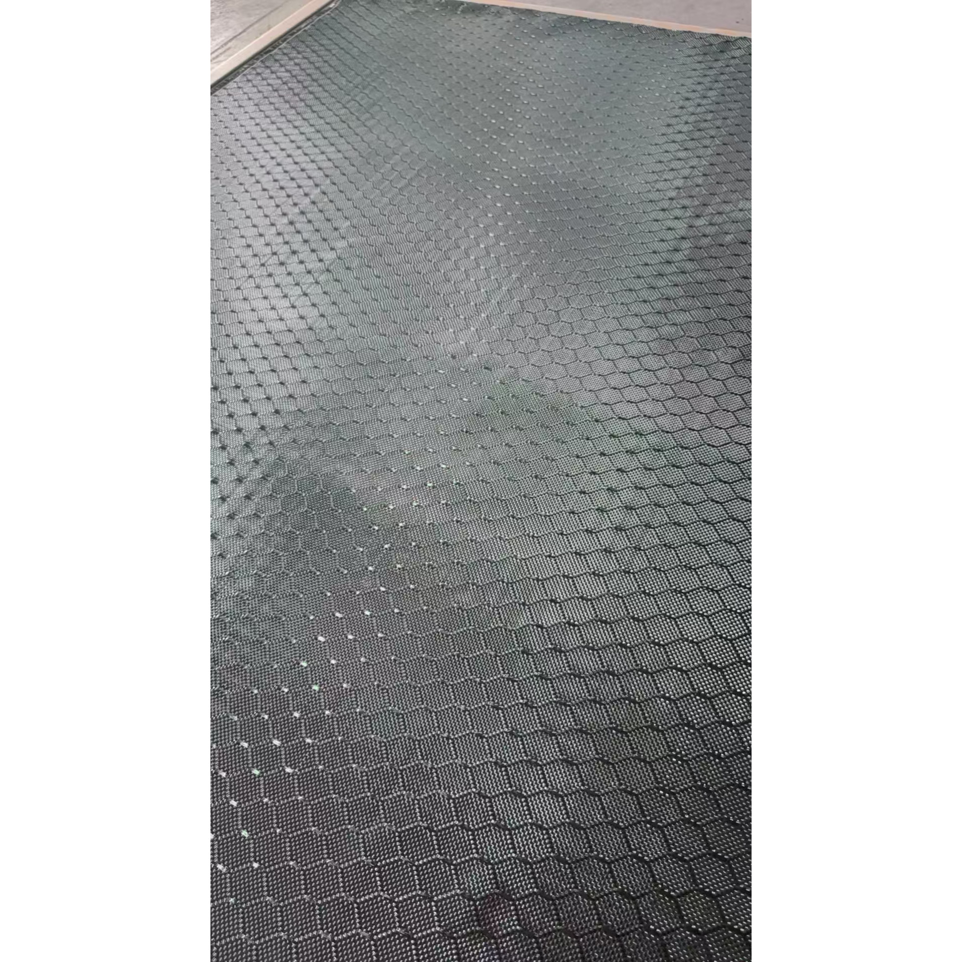 厂家直销 3K240克碳纤维足球纹  蜂窝纹  干布 不含胶水 DIY装饰