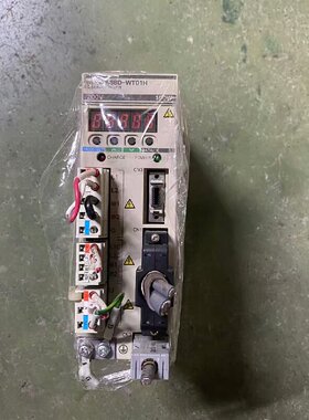 R88D-WT01H 欧姆龙伺服驱动器 议价产品