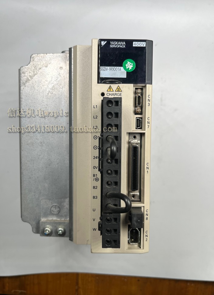 SGDV-1R9D01A安川伺服驱动器