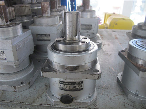 VRGS-5C90-750新宝减速机