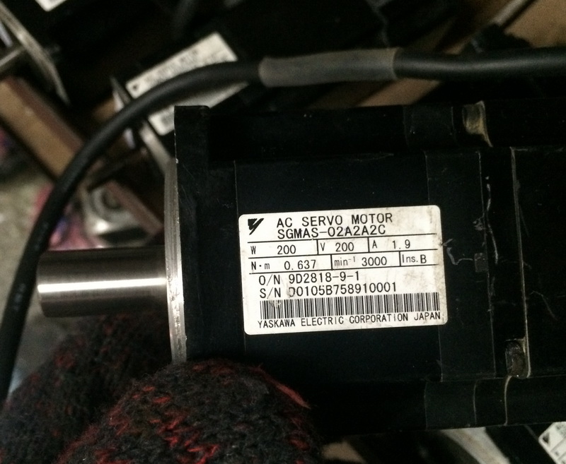 SGMAS-02A2A2C二手电机安川