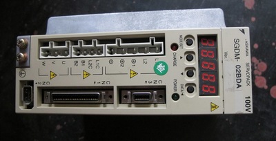 二手安川伺服驱动器SGDM-02BDA