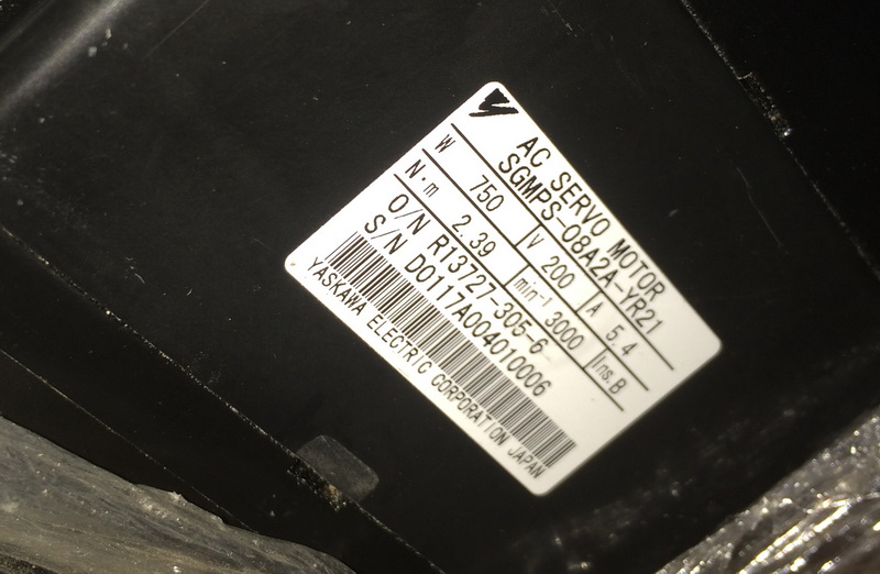 SGMPS-08A2A-YR21电机安川