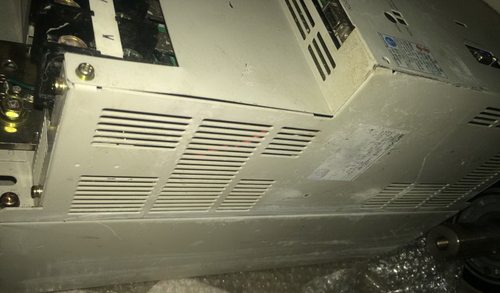 SGDB-1AADGY68驱动器安川