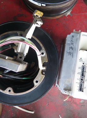 DR1A-Z-050-020101S UR1AG3-Z-050-020102N  二手横河直驱电机驱