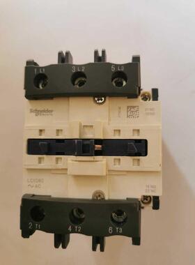 工业配件LC1D80/LA4DA2U接触器