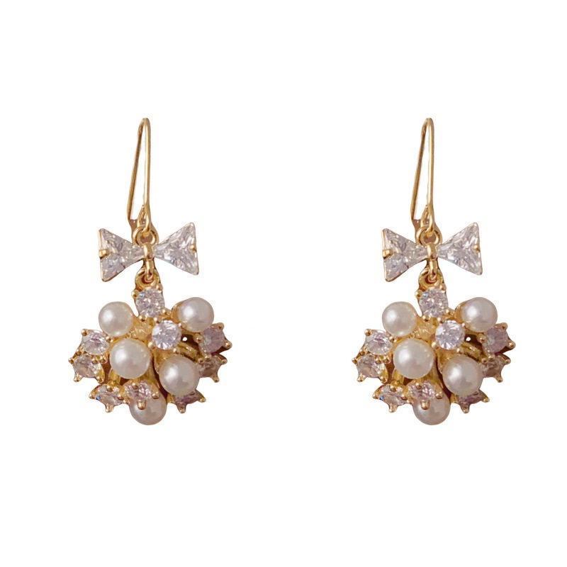 法式轻奢百搭高级感蝴蝶结镶钻珍珠球球耳钩精致时尚简约超闪耳坠