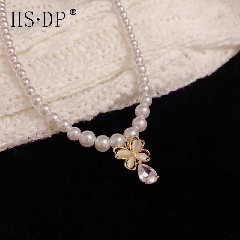 猫眼石蝴蝶水滴形吊坠珍珠项链少女气质甜美高级感锁骨链配饰批发