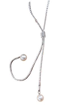 跨境精致时尚高级感锆石长款流苏毛衣链个性轻奢百搭超闪项链批发