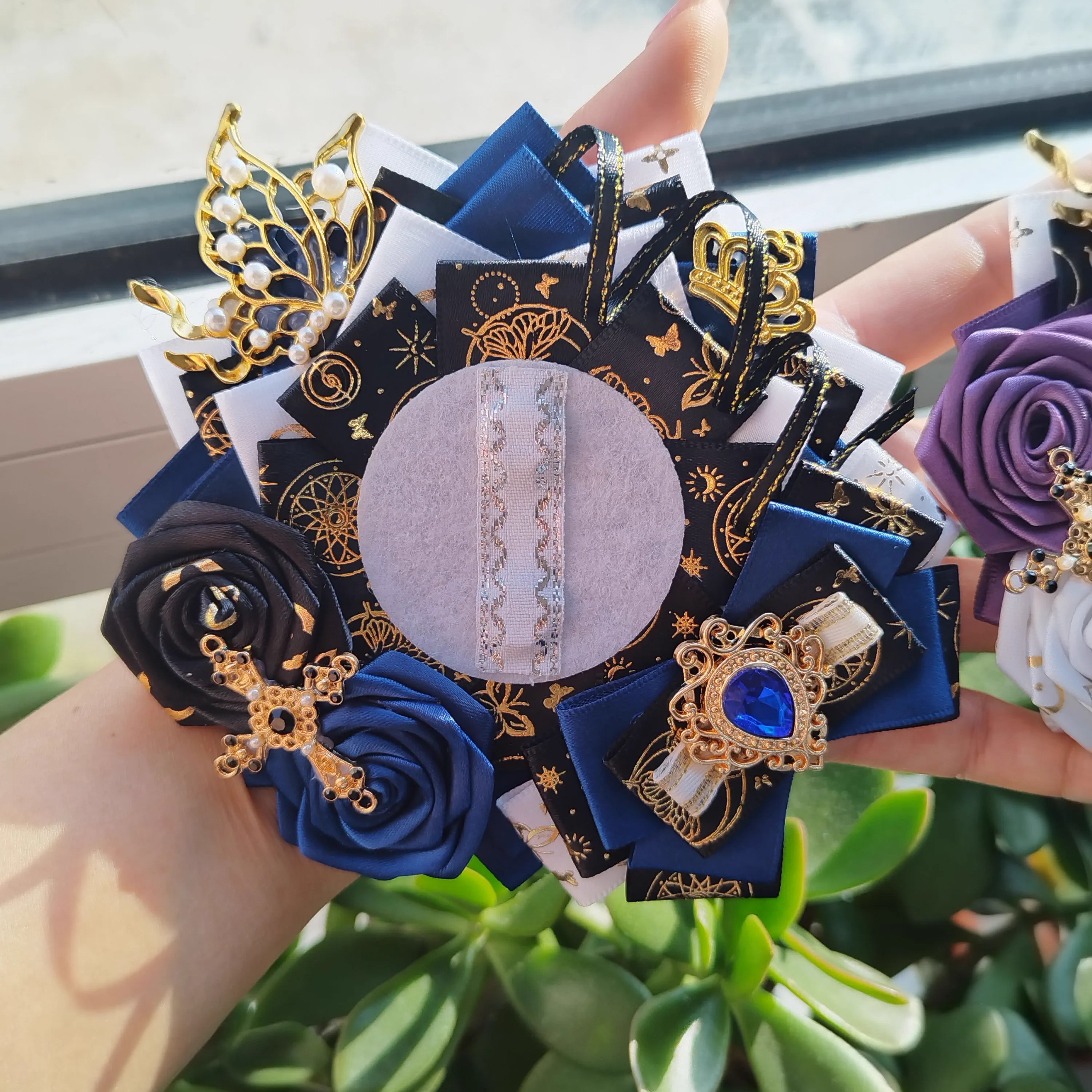 原创吧唧托华丽吧唧托cp托痛包装饰胸针手工吧唧托谷美道具二次元