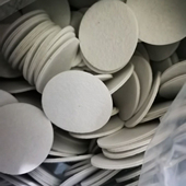 黑白1mm厚5 12cm不织布圆片无纺布垫片DIY辅料饰品配件发饰底托