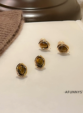 咖啡屋｜A Funny Story小众精致虎眼石美拉德系耳钉蚊香盘耳夹女