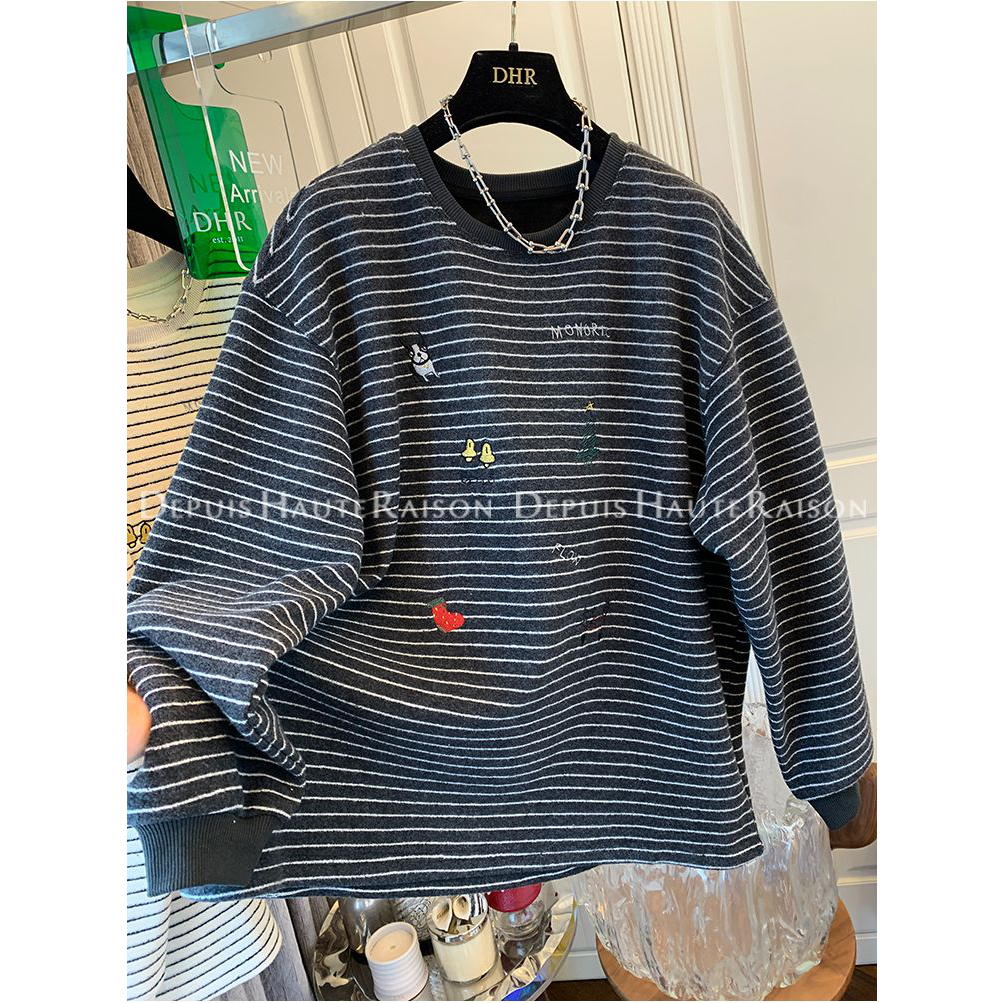 大码300斤胖mm宽松显瘦圆领长袖上衣女条纹刺绣加厚卫衣打底衫冬